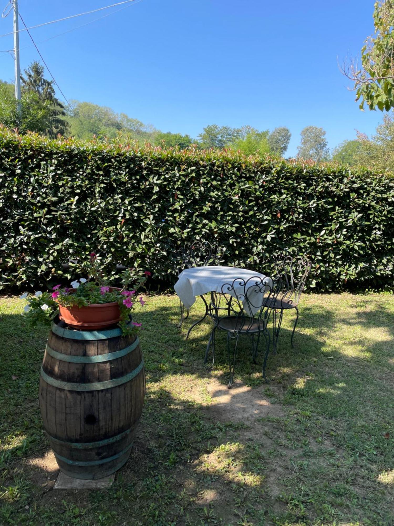 Agriturismo Isorella Cherasco Exterior photo
